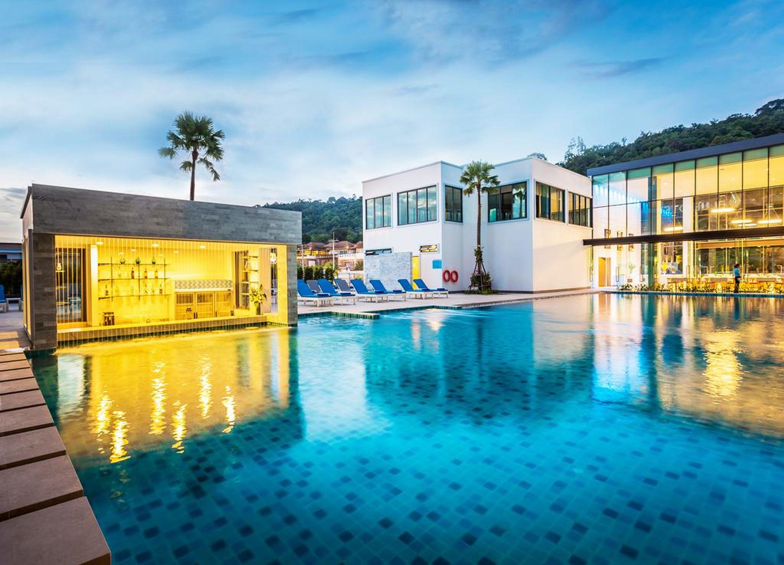 BlueSotel Krabi AoNang Beach- SHA Extra Plus Ao Nang Exterior foto